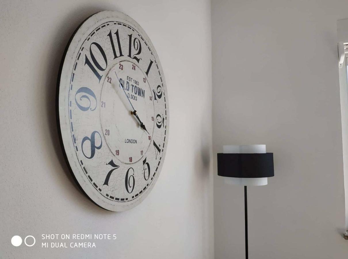Apartments Patalic โลปาร์ ภายนอก รูปภาพ